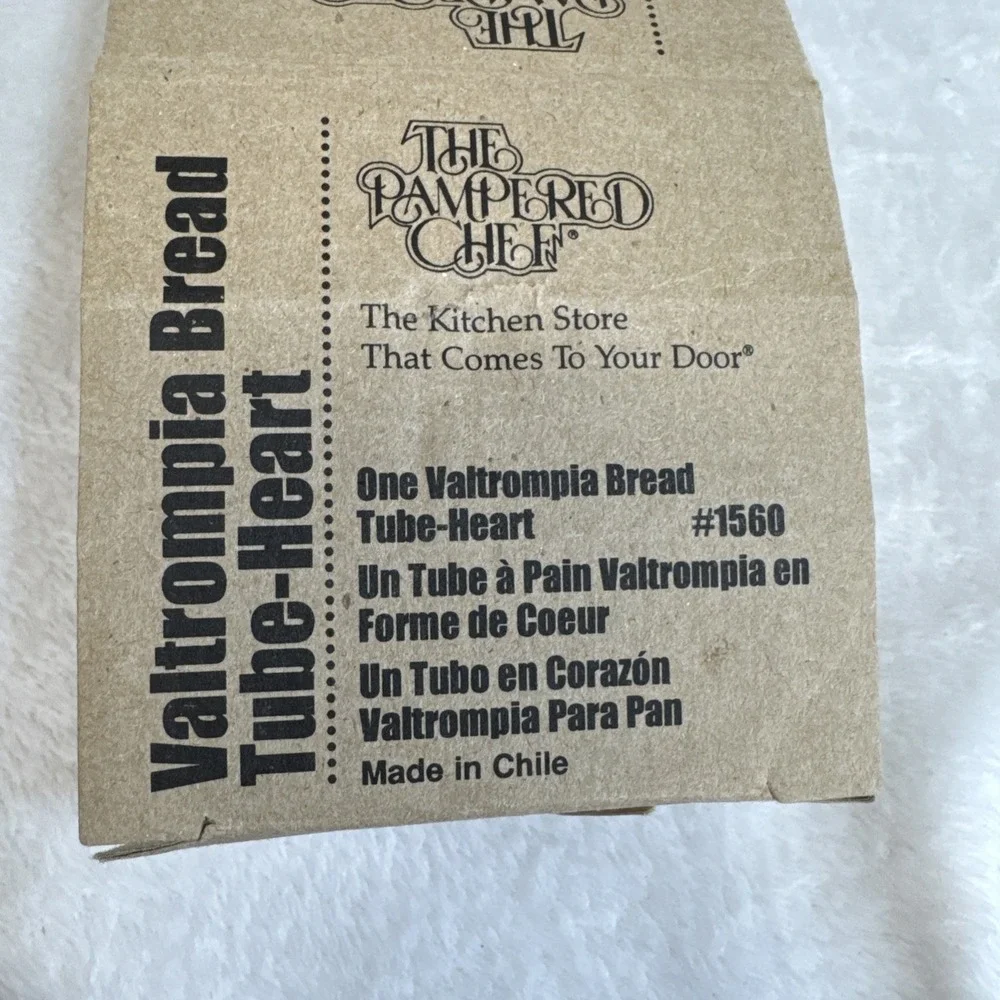 The Pampered Chef‎ Valtrompia Bread Tube Heart Pan #1560 Made in Chile